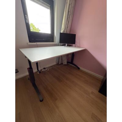 Verstelbaar bureau 