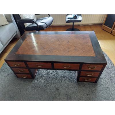 Salontafel met 16 lades dus lekker veel opbergruimte