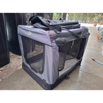 Honden reisbench, alleen rits lange zijde moet worden hersteld