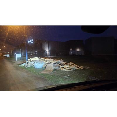 GRATIS PALLETS OP TE HALEN