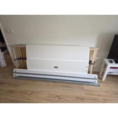 IKEA bed (140×200cm)