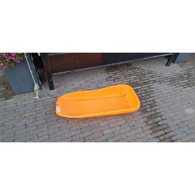 Oranje lage slee