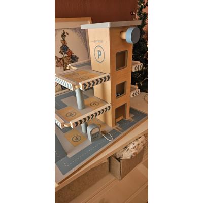 Houten parkeergarage 