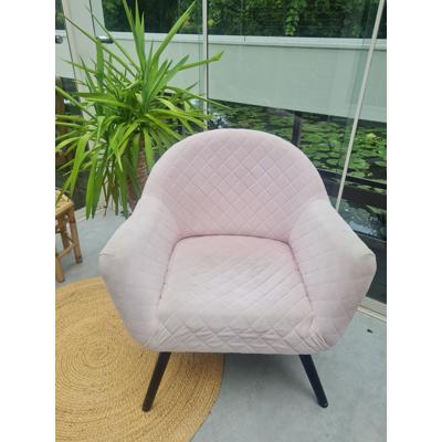 Roze fauteuil 