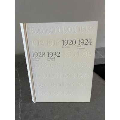 Vele boeken in goede staat om ruimte te maken in mijn boekenkasto