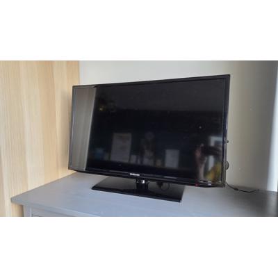 32" Samsung TV