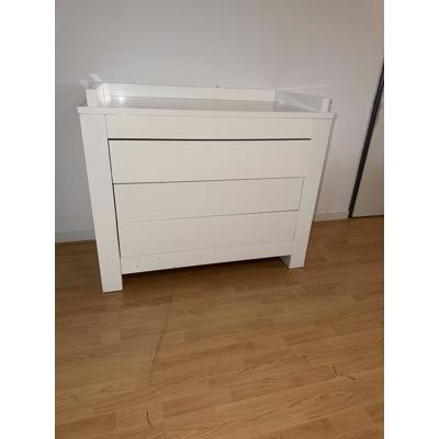 Commode kast gratis af te halen wegens verhuizing