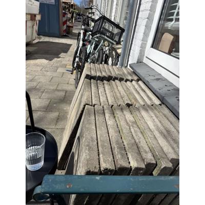 44 betontegels 40x60 gratis af te halen