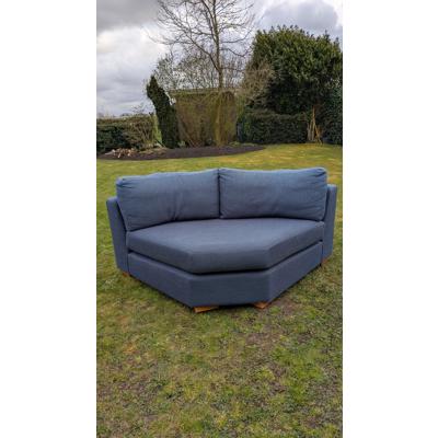  Blauwe, goed zittende hoekbank van Goossens 