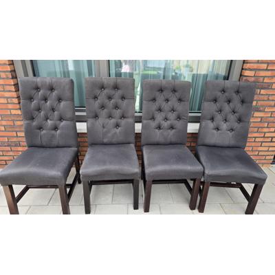 4 grijze stoffen eetkamerstoelen 