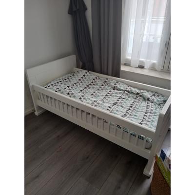 Peuterbedje incl matras,lakens en dekbed