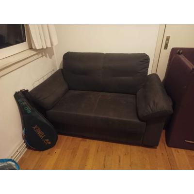 Zwarte zachte tweezitsbank