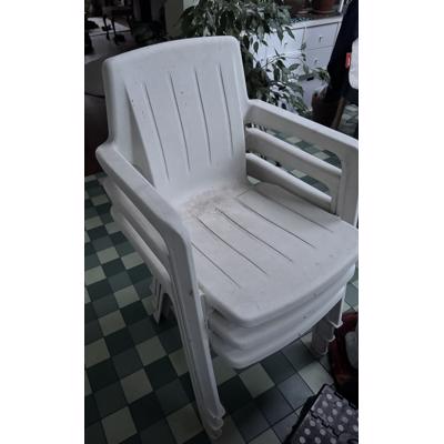 Kunststof buitenstoelen