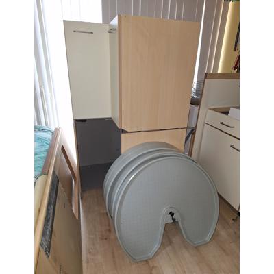 2x hoekkast incl. draaiplateaus