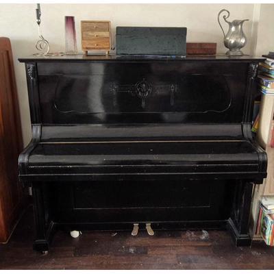 Antieke Piano - Gratis af te halen