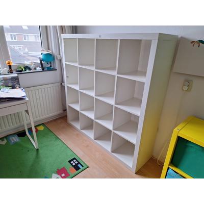 KALLAX Ikea vakjeskast 147x147cm/16 vakjes