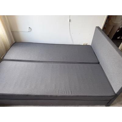 Box spring bed 2 persoons