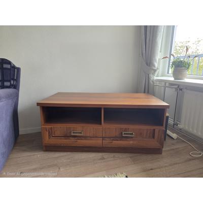 TV kast van fineerhout