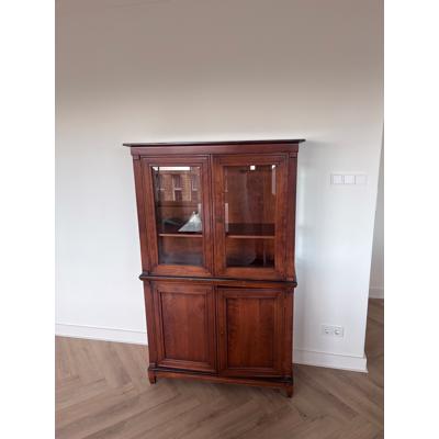 Servies kast antiek (gratis af te halen)