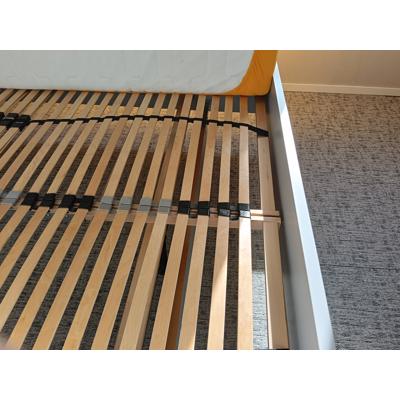 Bed 1.80 x 2.00 m incl nachtkastje