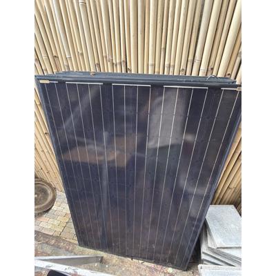 6 zonnepanelen overbodig op te halen. Moet weg!