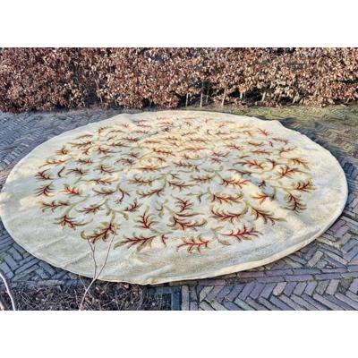 Mooi groot rond tapijt / kleed (4 meter)