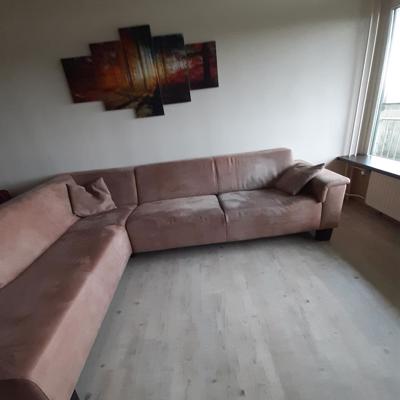 Hoekbank zandkleurig