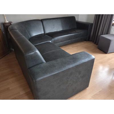 Ruime hoekbank antraciet/zwart