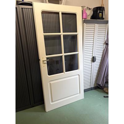 Binnendeur met glas in Ral 9010