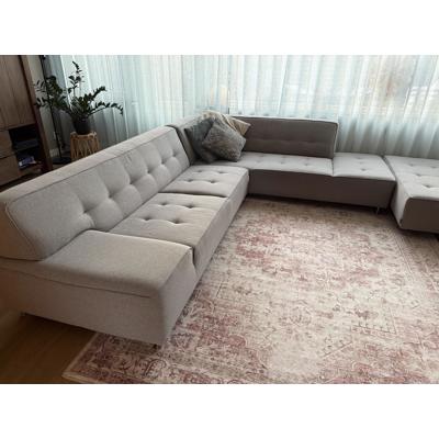 Lichtgrijze hoekbank