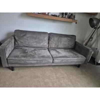 Nette stoere leger groen/grijze bank