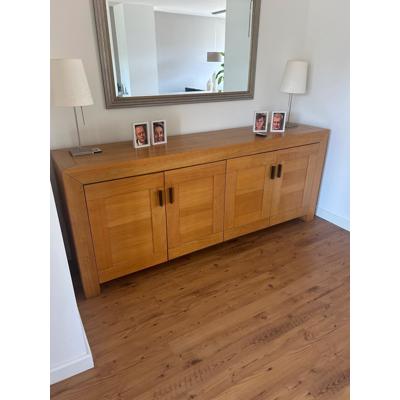 dressoir  tafel,  salon tafel , tv meubel  en planten tafel 