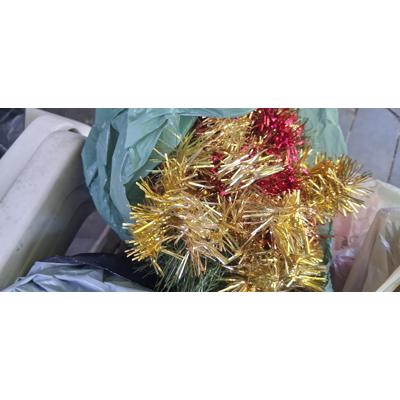 Gratis op te halen kerstspullen en kabel zie foto,s 