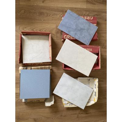 Restant badkamer/WC tegels 