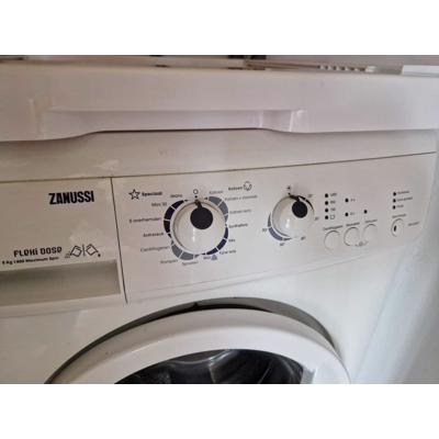 Wasmachine ZANUSSI 5 kg Energielabel A+