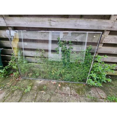 Twee panelen dubbel glas