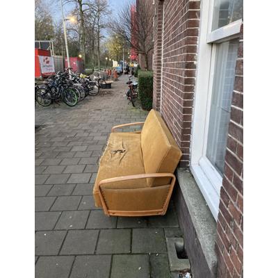 Vintage bank design maar moet gestoffeerd worden