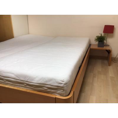 Tweepersoons bed