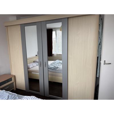 4 schuif deur kleiding kast 