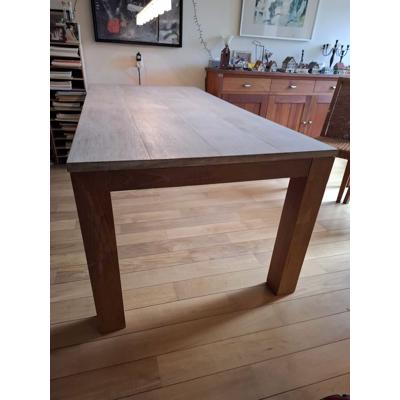 Houten eettafel met beukenhouten fineer