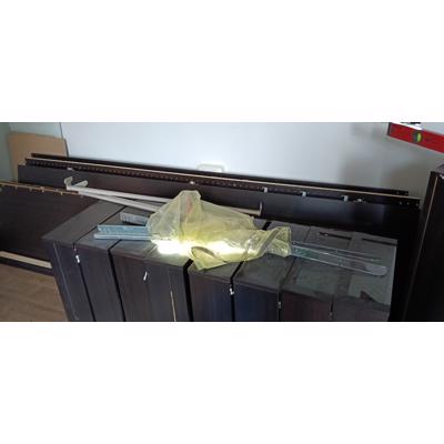 kledingkasten donkerbruin