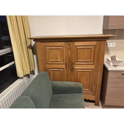 Af te halen wegens overlijden: mooie kast