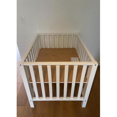 Baby box 2 hoogtes verstelbaar 