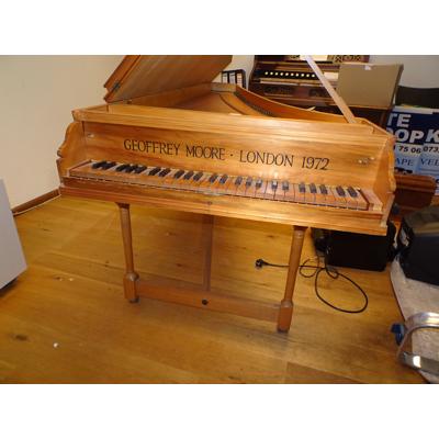 Harmonium en lavecimbel