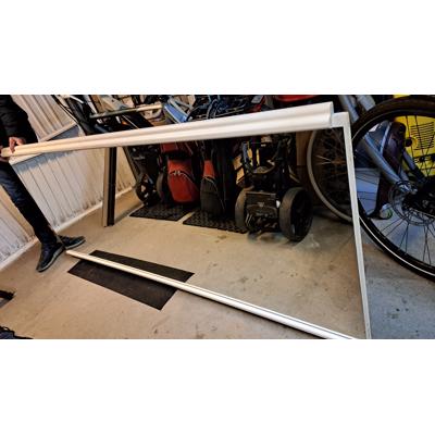 Grote spiegel op deur van spaanplaat - afm.213x76 