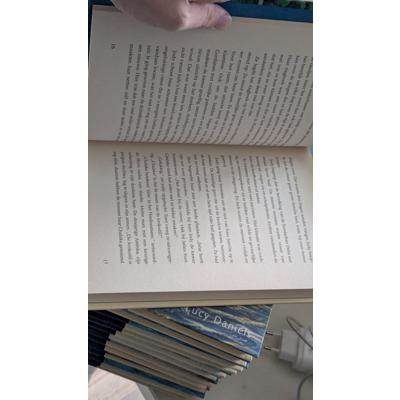 Boekenreeks Op zoek naar dolfijnen.
