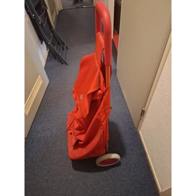 Boodschappenkar op wielen