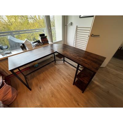 Bureau hout look nog in top staat