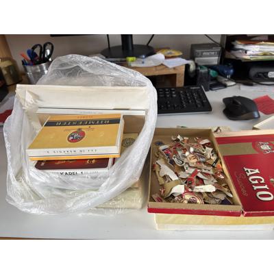 Paar honderd sigarenbandjes uit de jaren 60 en 70