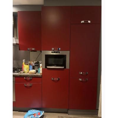 Complete keuken af te halen 